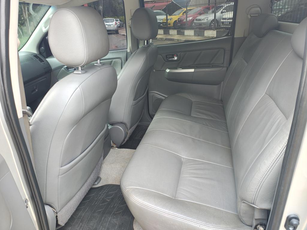 TOYOTA Hilux Caminhonete - Foto