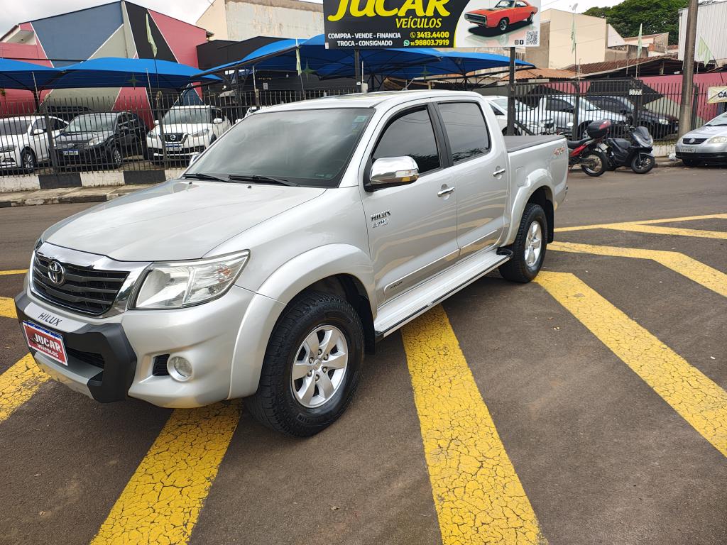 TOYOTA Hilux Caminhonete - Foto