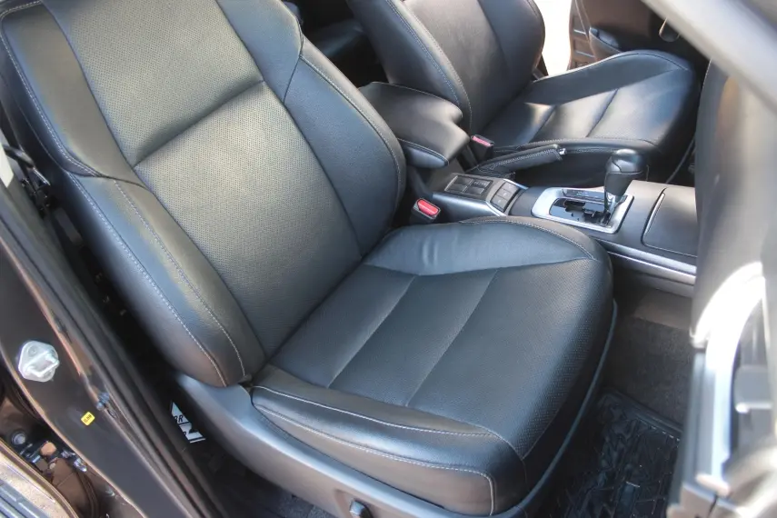 TOYOTA Hilux SW4 - Foto