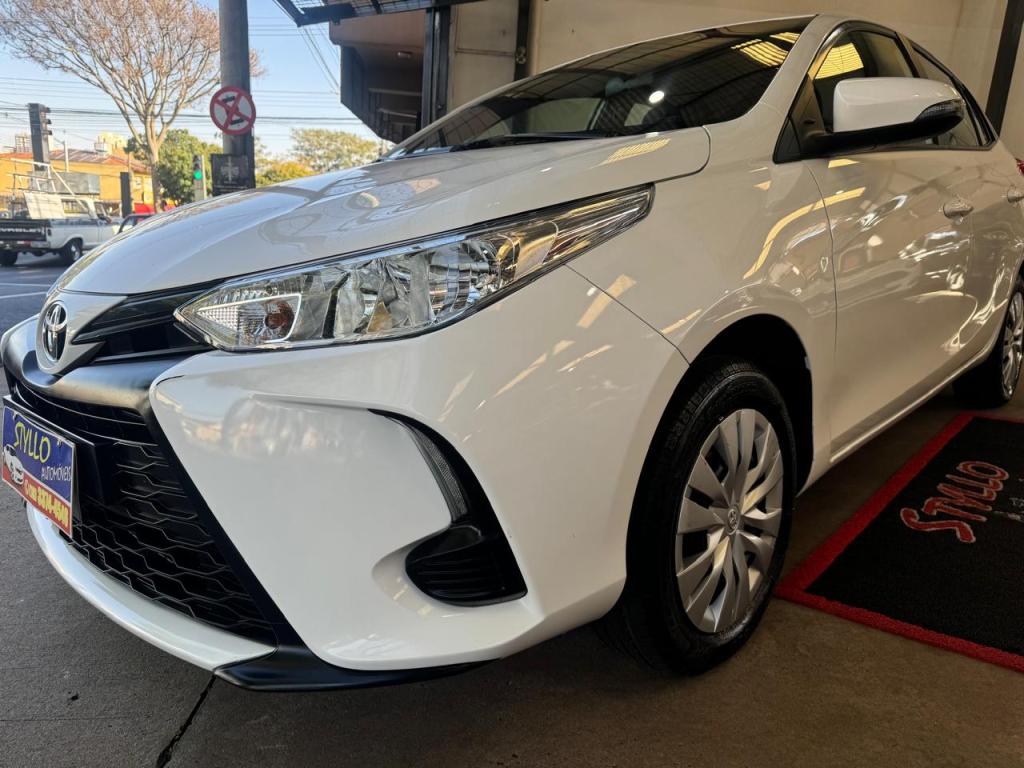 TOYOTA Yaris Hatch - Foto