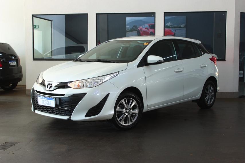 TOYOTA Yaris Hatch - Foto