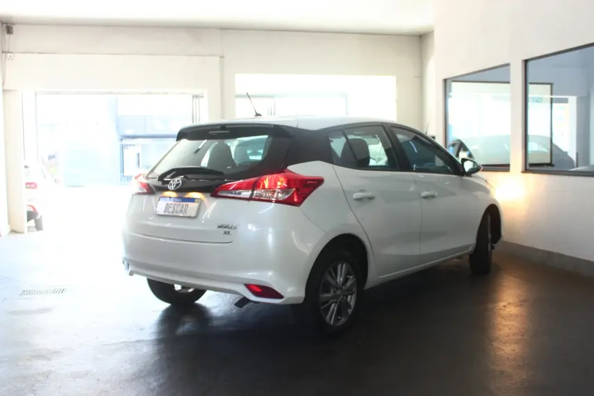 TOYOTA Yaris Hatch - Foto