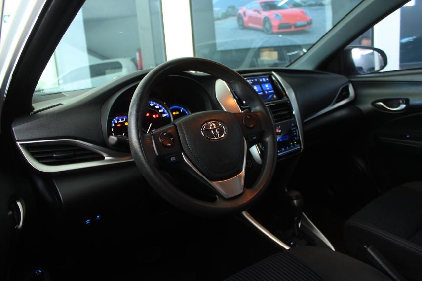 TOYOTA Yaris Hatch - Foto