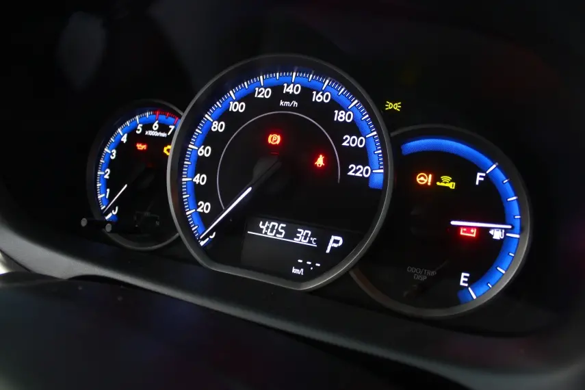 TOYOTA Yaris Hatch - Foto