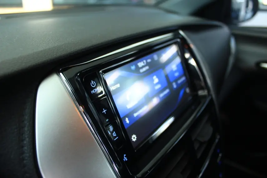 TOYOTA Yaris Hatch - Foto