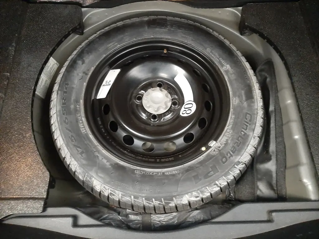 TOYOTA Yaris Hatch - Foto