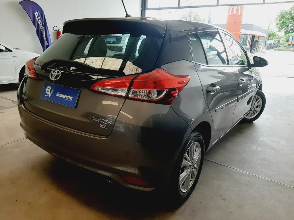 TOYOTA Yaris Hatch - Foto