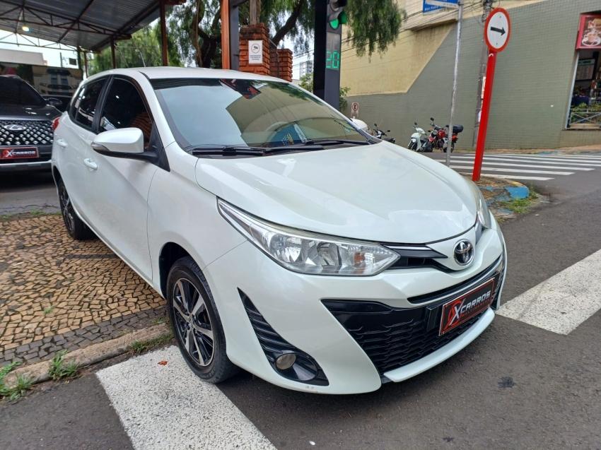 TOYOTA Yaris Hatch - Foto