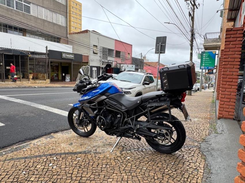 TRIUMPH Tiger 800 - Foto