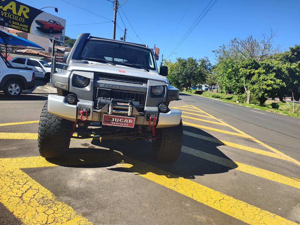 TROLLER T4 - Foto