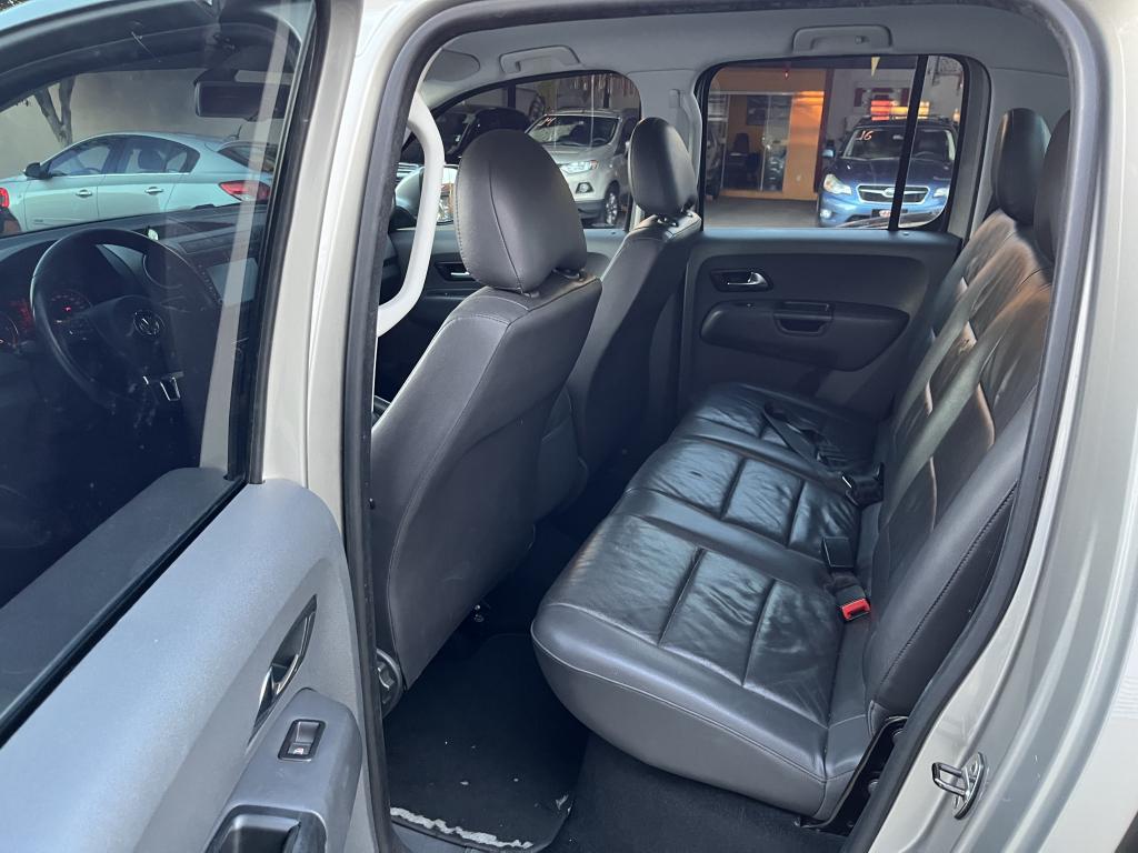 VOLKSWAGEN Amarok - Foto