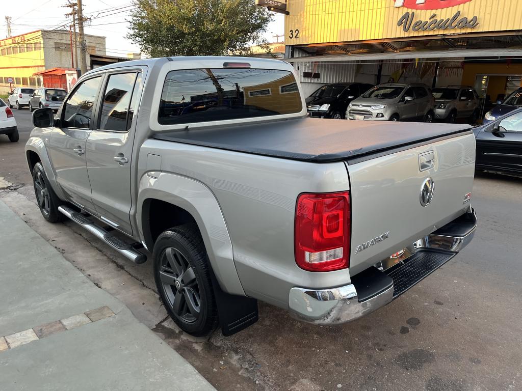 VOLKSWAGEN Amarok - Foto
