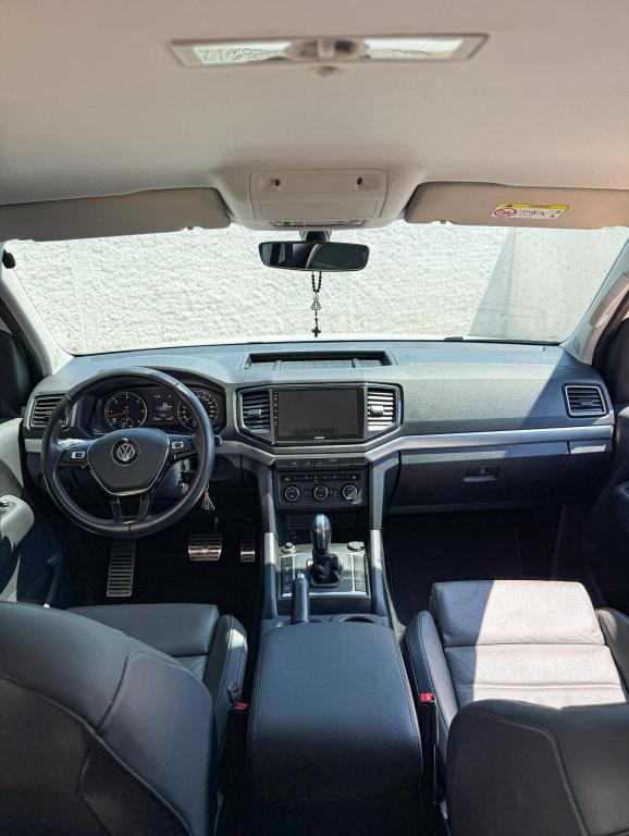 VOLKSWAGEN Amarok - Foto