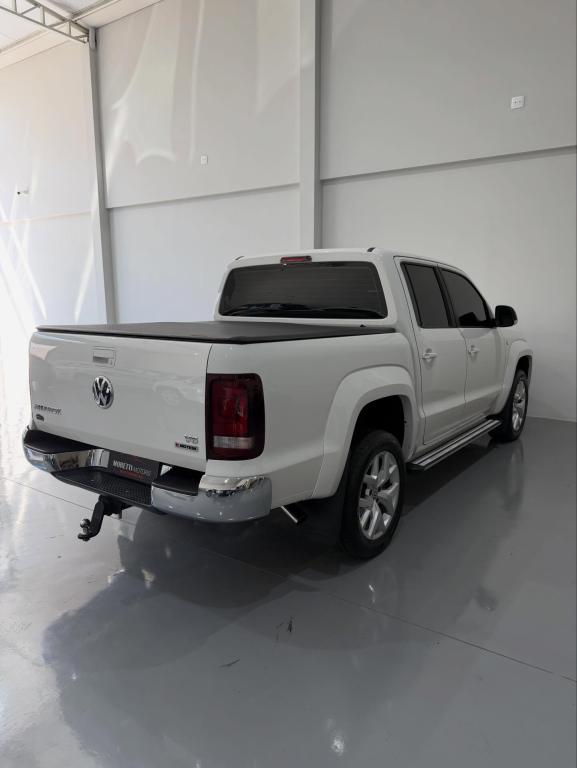 VOLKSWAGEN Amarok - Foto