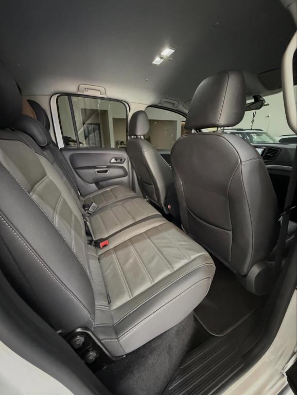 VOLKSWAGEN Amarok - Foto