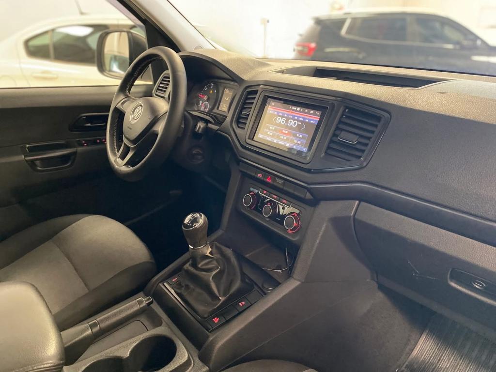 VOLKSWAGEN Amarok - Foto