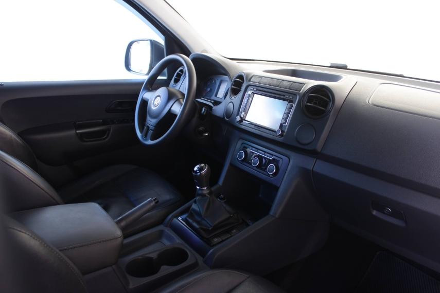 VOLKSWAGEN Amarok - Foto