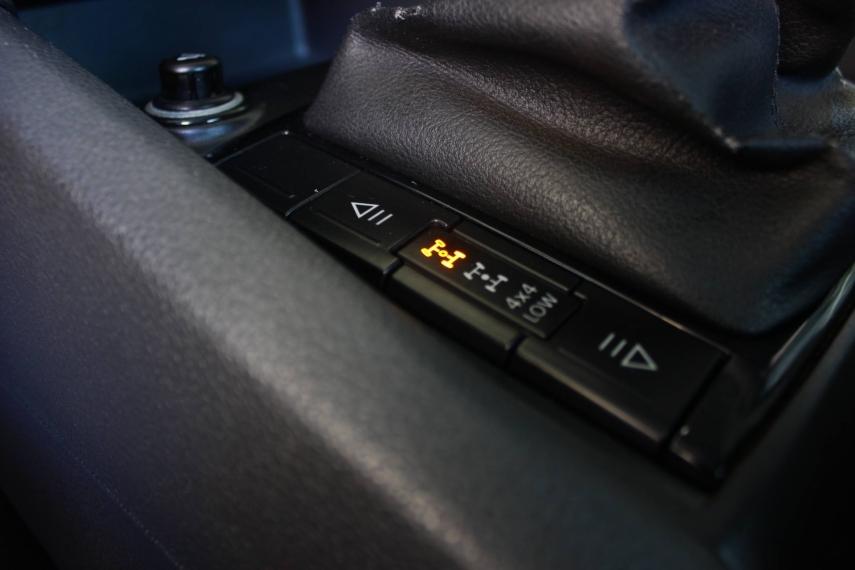 VOLKSWAGEN Amarok - Foto