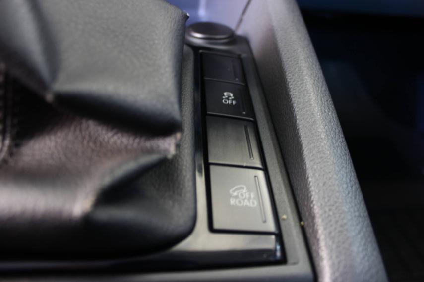 VOLKSWAGEN Amarok - Foto