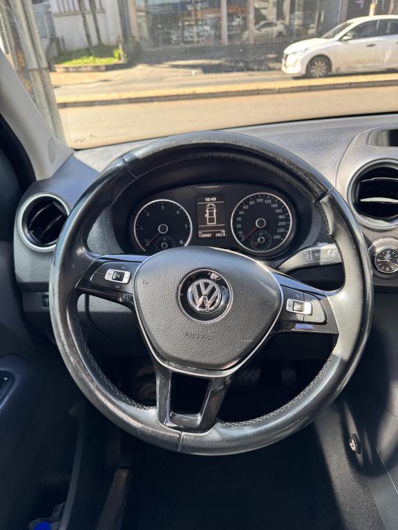 VOLKSWAGEN Amarok - Foto