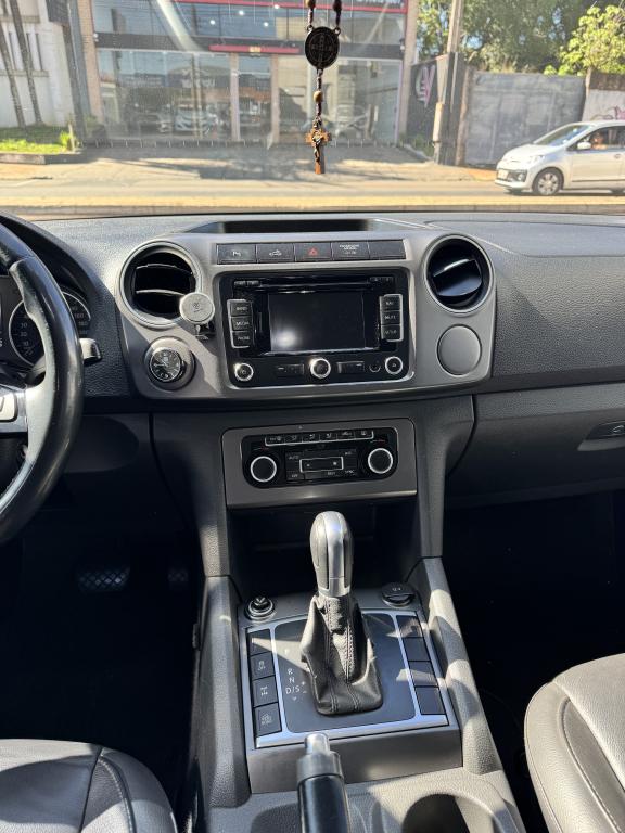 VOLKSWAGEN Amarok - Foto