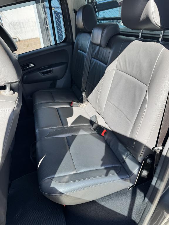 VOLKSWAGEN Amarok - Foto