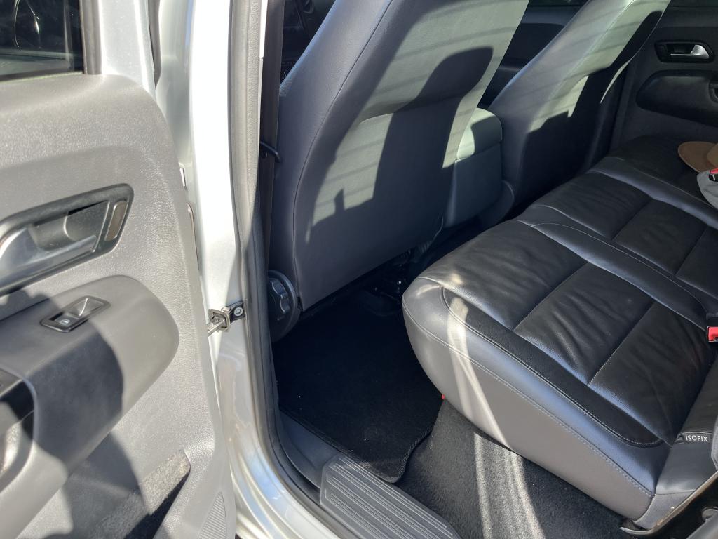 VOLKSWAGEN Amarok - Foto