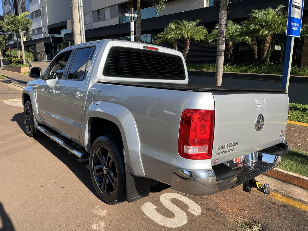 VOLKSWAGEN Amarok - Foto