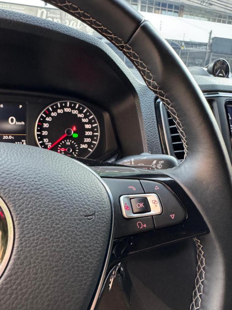 VOLKSWAGEN Amarok - Foto