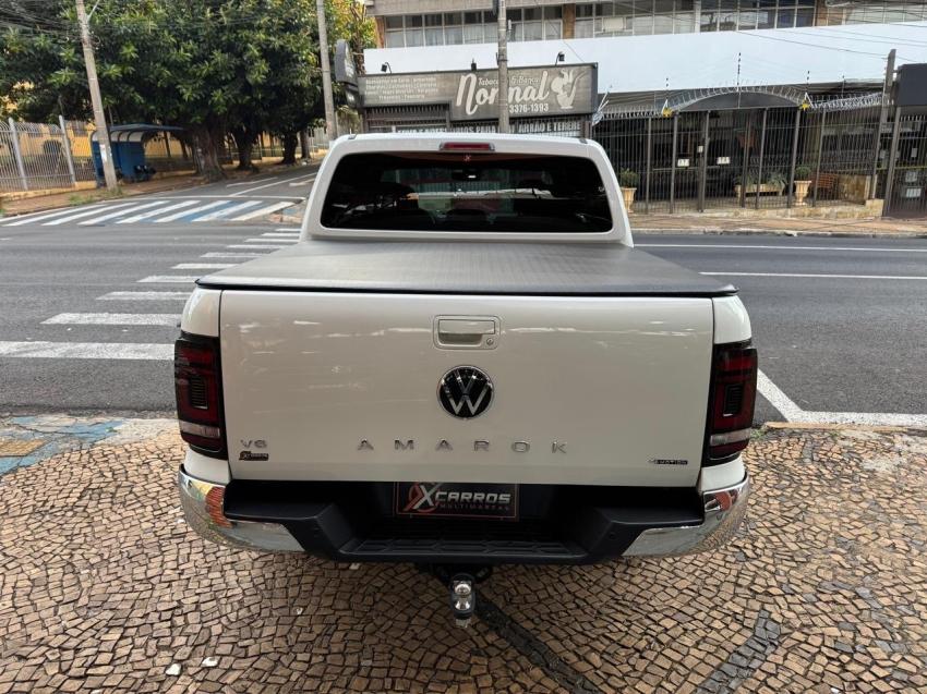 VOLKSWAGEN Amarok - Foto