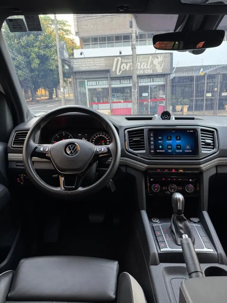 VOLKSWAGEN Amarok - Foto