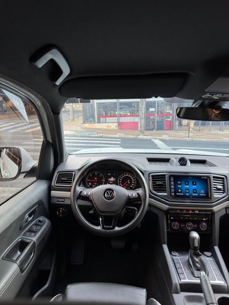 VOLKSWAGEN Amarok - Foto