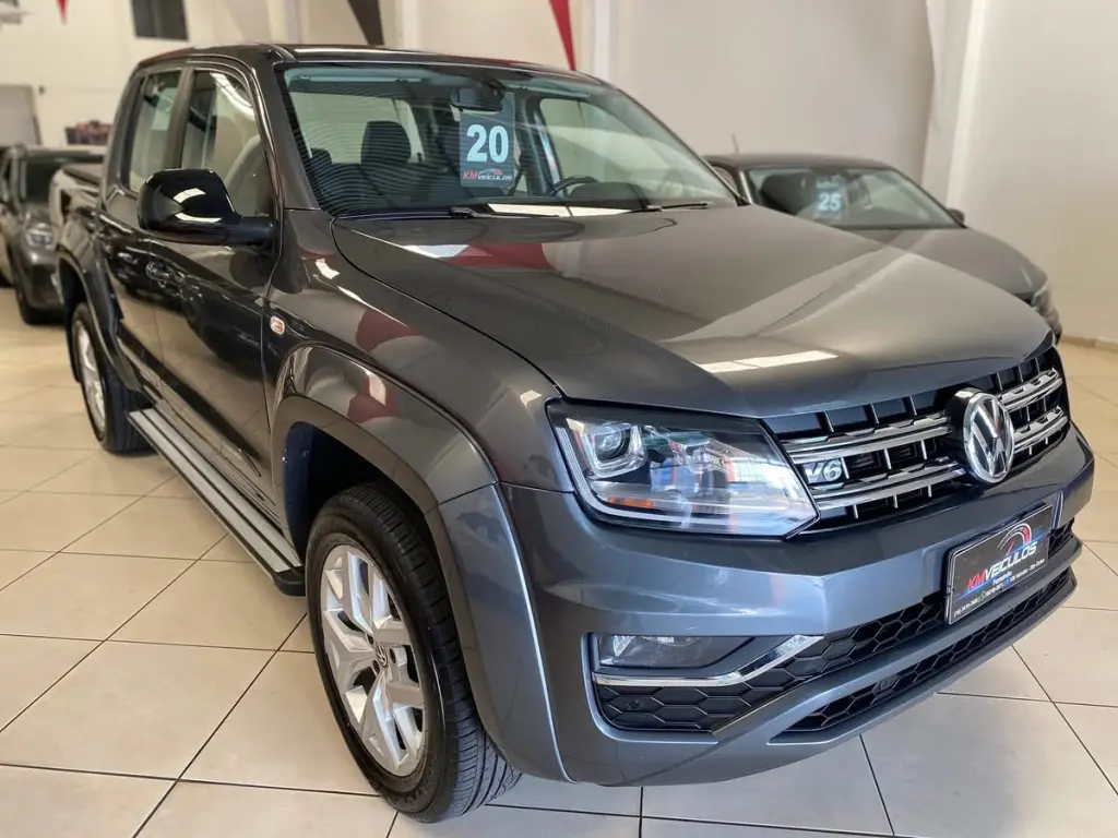 VOLKSWAGEN Amarok - Foto