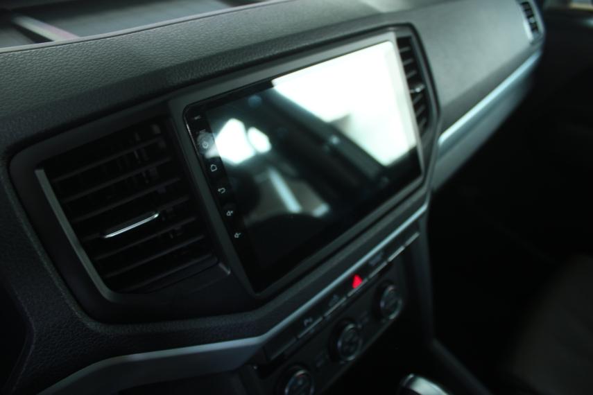 VOLKSWAGEN Amarok - Foto