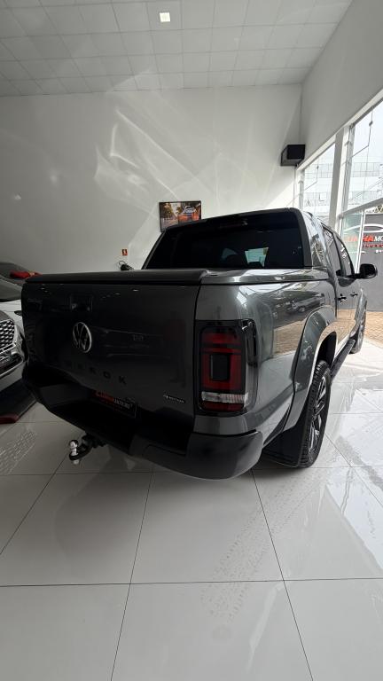 VOLKSWAGEN Amarok - Foto