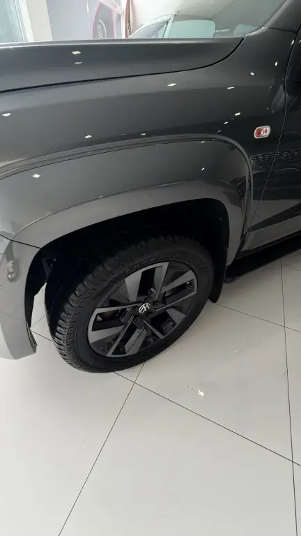 VOLKSWAGEN Amarok - Foto