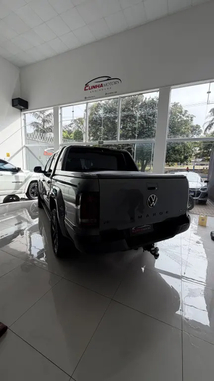 VOLKSWAGEN Amarok - Foto