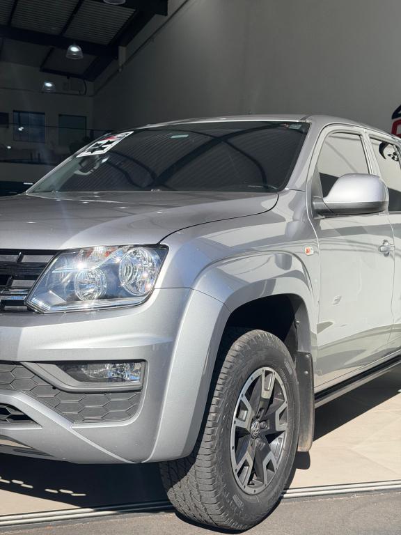VOLKSWAGEN Amarok - Foto