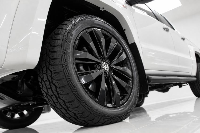 VOLKSWAGEN Amarok - Foto