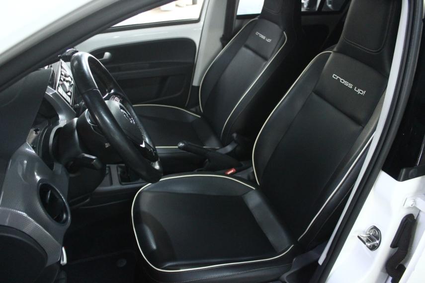 VOLKSWAGEN Cross UP - Foto