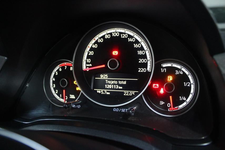 VOLKSWAGEN Cross UP - Foto