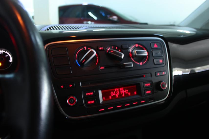 VOLKSWAGEN Cross UP - Foto