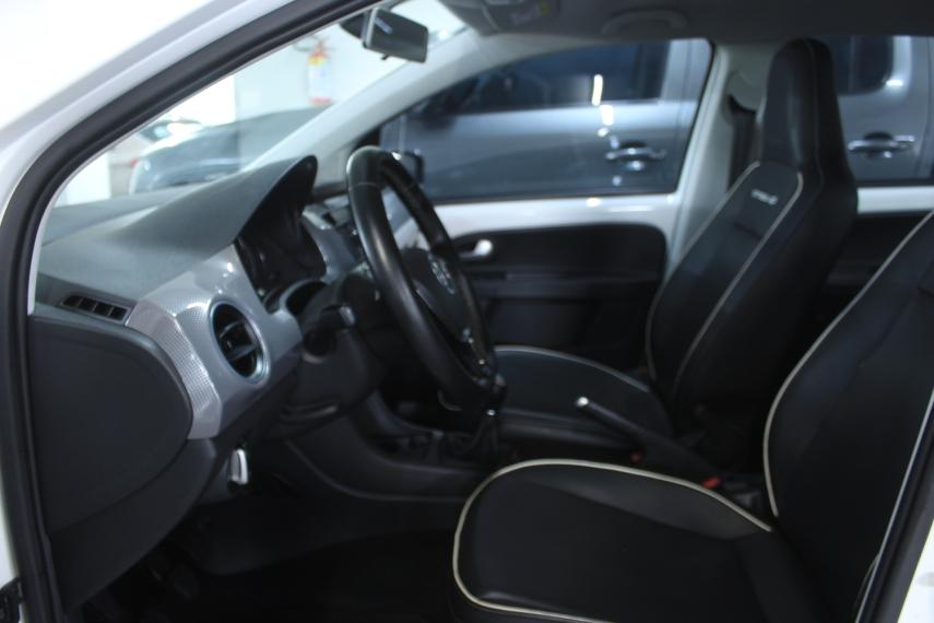 VOLKSWAGEN Cross UP - Foto