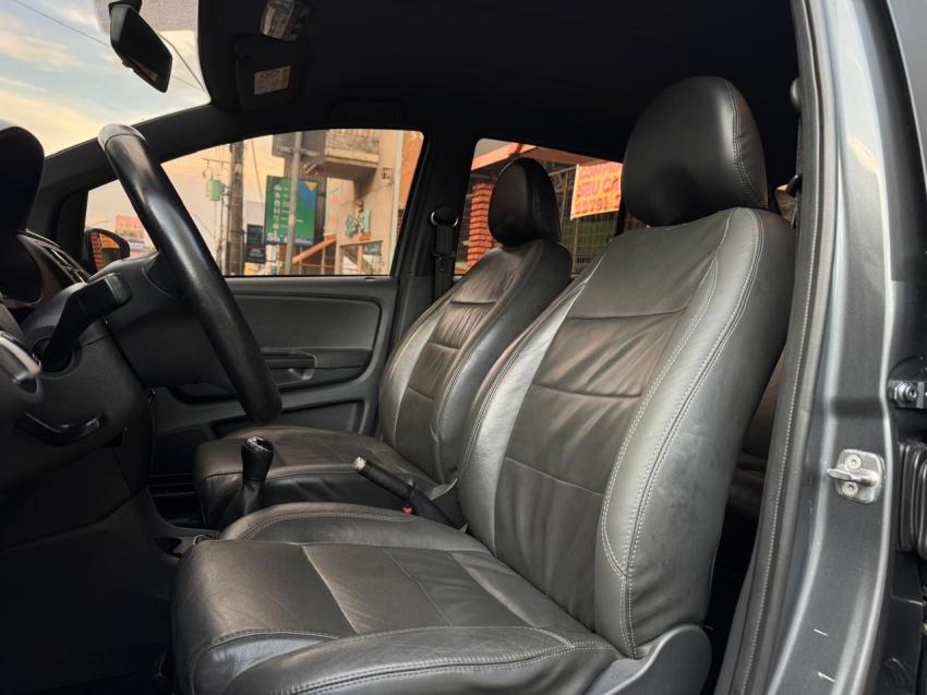 VOLKSWAGEN Crossfox - Foto