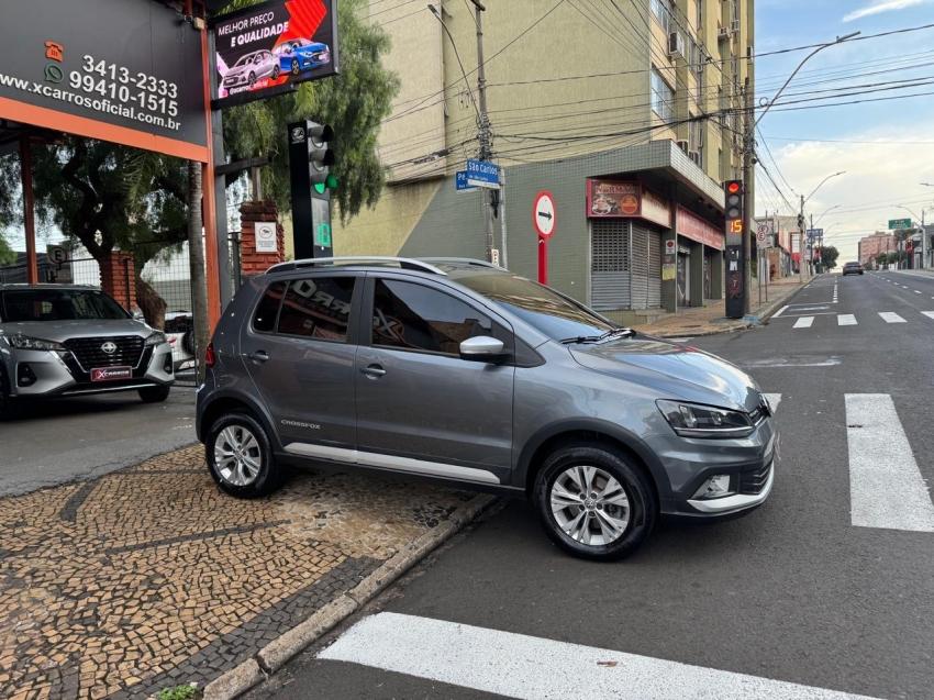 VOLKSWAGEN Crossfox - Foto