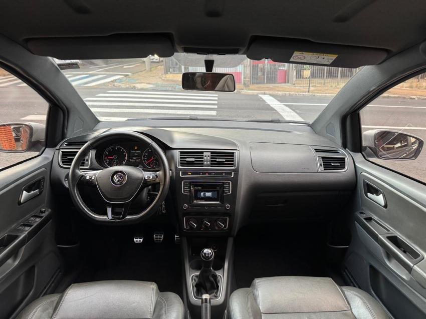 VOLKSWAGEN Crossfox - Foto