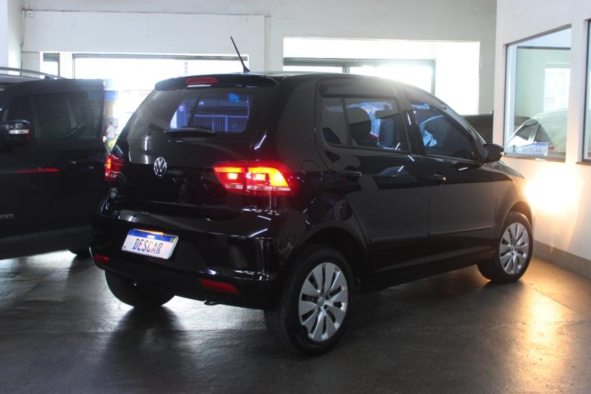 VOLKSWAGEN Fox - Foto