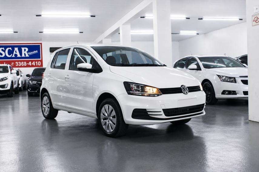 VOLKSWAGEN Fox - Foto