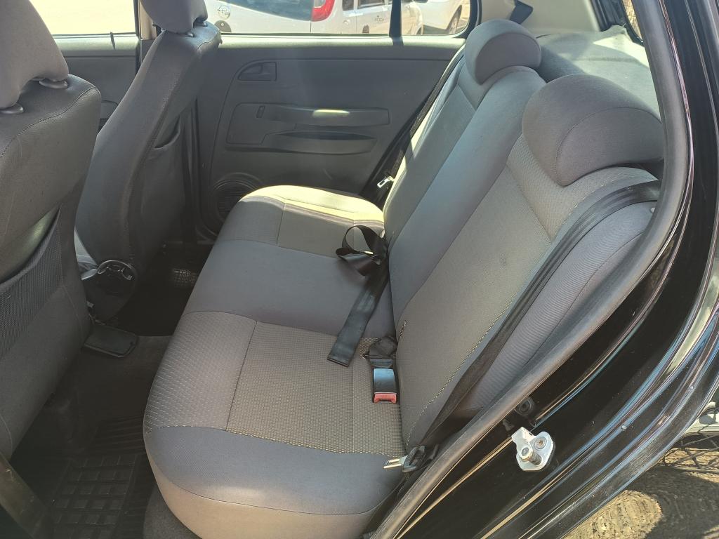 VOLKSWAGEN Fox - Foto