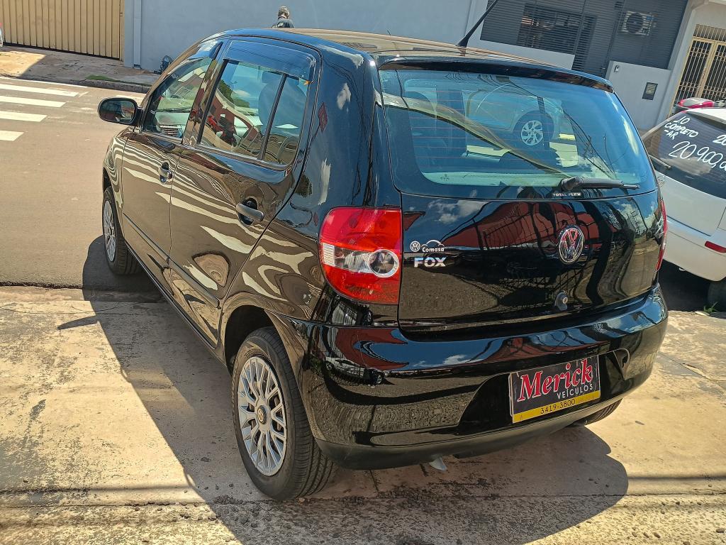 VOLKSWAGEN Fox - Foto